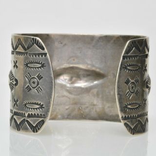 Vintage Antique Fred Harvey ERA Navajo 900 Coin Silver Arrow Wide Cuff Bracelet 6