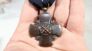 WWII US Navy Medal Crimped Brooch Full Size 4