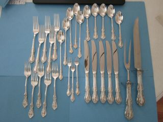30 Piece Fine Arts Southern Colonial Sterling Silver Flatware Set Nearly Nm