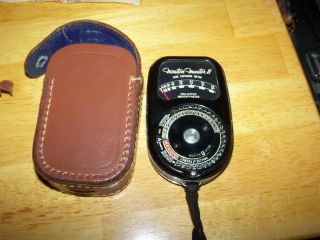 Vintage PAILLARD BOLEX H - 8mm Camera w/3 Lenses and accessories 6