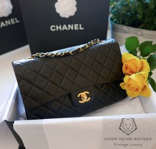 Chanel Black Quilted 2.  55 Lambskin Vintage Medium Classic Double Flap Bag Ghw K1