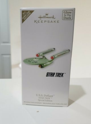 Hallmark Star Trek 2011 Uss Defiant Rare Ltd Only 700 Nycc Comic Con Exclusive