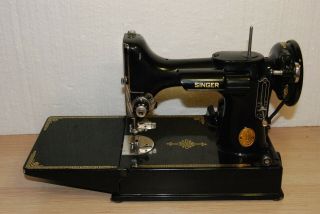 Vintage 1950 Singer Featherweight 221 Sewing Machine