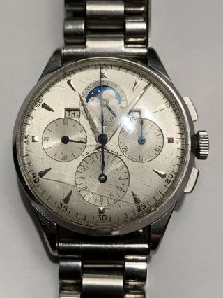 Vintage Universal Geneve Tri - Compax Mechanical Wristwatch