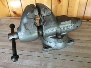 Vtg.  Antique Wilton Bullet Bench Vice 3 1/2 " Jaws Pipe Jaws
