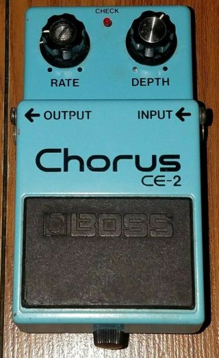 Boss CE - 2 Chorus 1980s Black label Vintage Chorus Guitar Pedal with Box 2