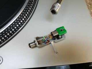 Technics SL - 1800 MK2 Vintage Direct Drive Turntable Quartz DJ 2