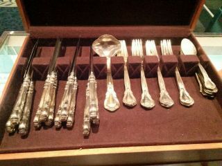 Gorham Chantilly Sterling 1895,  Total 31,  6 Spoons,  12 Forks,  12 Knifes,  1 Ladle