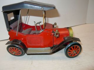 Vintage 1950 ' s Japan Marx MT/ Masaudaya Tin Battery Op.  Car.  A, .  RUNS.  NO RES 2