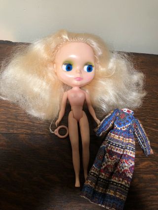 Vintage Kenner Blythe Doll 1972 With Blond Hair,  4 Eye Colors 12
