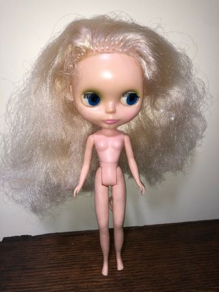 Vintage Kenner Blythe Doll 1972 With Blond Hair,  4 Eye Colors 9