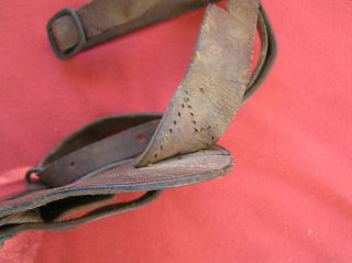 585.  WWII Shoulder Holster for Gov ' t Model Colt.  45. 5