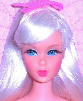 Vintage Mod 1968 Platinum Blonde Twist N Turn Tnt Barbie Japan