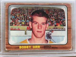 VINTAGE NHL HOCKEY BOSTON BRUINS 35 BOBBY ORR 1966 TOPPS ROOKIE CARD PSA 2.  5 3