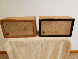 Acoustic Research Ar - 3t Vintage Speakers Serial Numbers T0491 And T0493