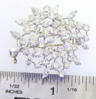 Vintage 1950s Platinum exquisite 9.  25CTW VS1/F diamond cluster floral brooch 3