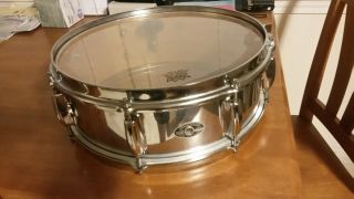 Vintage Slingerland Chrome Over Wood Snare Drum 2