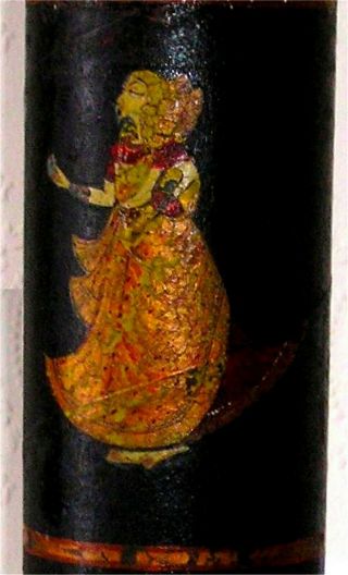 Rare Early 19th Century Mughal Black / Red Lacquered Figural Farmaan Holder 2
