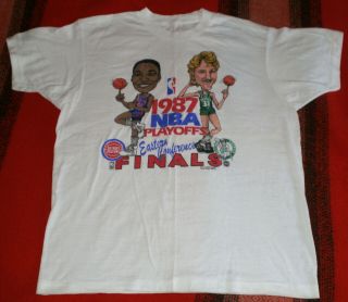 Vintage 1987 Nba Playoffs - Pistons Celtics Isiah Thomas Larry Bird T - Shirt - L / Xl