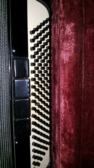 Vintage Italy Scandalli accordion with case 3