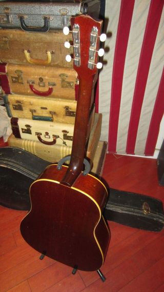 Vintage 1960 Gibson J - 45 Acoustic Guitar Sunburst W/ Vintage Hard Case 6