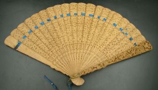 19th Century Qing Chinese Hand Carved Sandalwood Peoples Hand Fan Very Rare