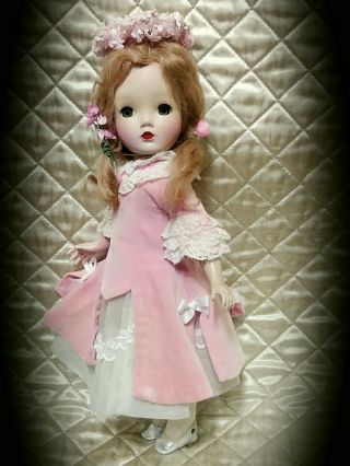 Rare Vintage 15 Inch Madame Alexander Sweet Violet Doll