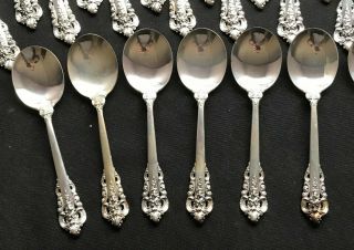 93pcs Wallace Grand Baroque Sterling Silver Flatware Svc 12,  5067 grms Not Scrap 12
