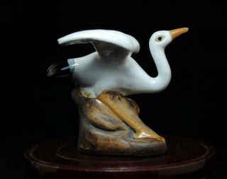 Old Chinese Hand - Made White Glaze Porcelain White Crane Sculpture Statue B01