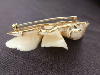 VINTAGE GUMP ' S SAN FRANCISCO 14K GOLD CARVED PINK JADE KOI FISH PIN BROOCH 4