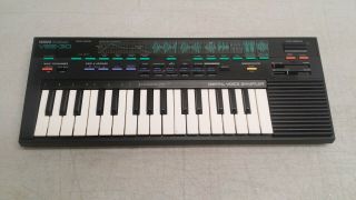 Yamaha Portasound Vss - 30 Digital Voice Sampler 80s Synth Vintage Keyboard