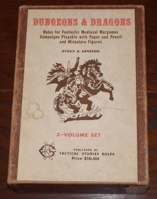 D&d Woodgrain Box - 1975 3rd Print,  - Rare Gygax / Arneson