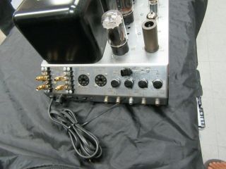 Vintage 1978 Mcintosh MC 240 Tubed Amplifier 3