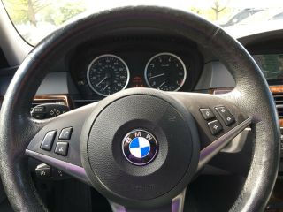 2007 BMW 5 - Series 550i 13