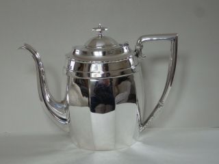 LARGE ANTIQUE STERLING SILVER COFFEE POT - BARKER BROS - CHESTER 1921 - 670g 2