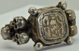MUSEUM Georgian Occultist Memento Mori Skulls wax seal silver ring c1780 ' s.  RARE 2