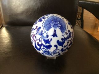 Top Quality Vintage Chinese Blue & White ‘flower Pattern’ Porcelain Ball,  1950s.