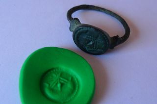 British Uk Metal Detecting Find Roman Intaglio Ring Depicting A Roman Galley