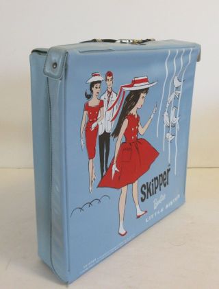 1964 Extremely Rare Canadian Skipper Doves Doll Case Holy Grail of Doll Cases 2