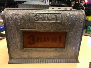 Charles Fey 1927 “3 In 1” Dice trade stimulator cast iron Vintage 2