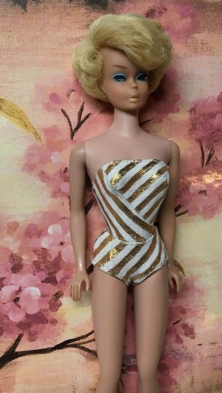 Vintage European Sidepart American Girl Bubblecut Pale Blonde Barbie Doll 2