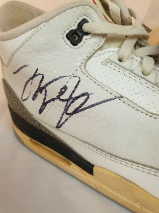 Rare Michael Jordan Signed Autographed 1988 Nike Air Jordan 3 OG White Cement 4