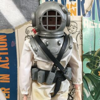 GI Joe vintage deepsea diver - redbox helmet - frontline box 2