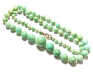Antique Victorian Or Edwardian Chinese Jade Necklace 9ct Gold Clasp
