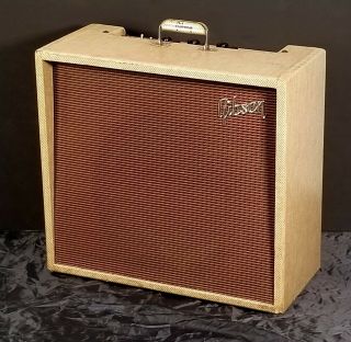 Vintage 1959 Gibson Ga - 77 Vanguard Amp,  Tweed. ,  Orig.  Kick - Ass Powerhouse.