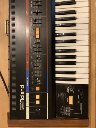 Vintage Roland Juno - 60 Keyboard Synthesizer 2