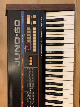 Vintage Roland Juno - 60 Keyboard Synthesizer 4