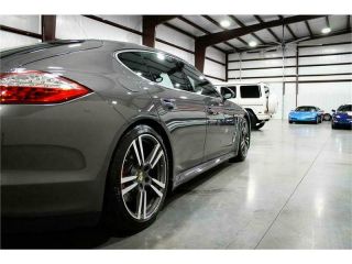 2012 Porsche Panamera - - 10