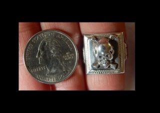 Vintage Sterling Silver BIKER Ring Skull Cross Bones size 9 3/4 NO - Res 7
