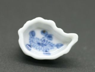 Antique Chinese Hand Painted Blue & White Porcelain Cricket Feeding Dish c1800s 5